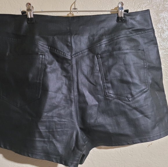 XXL black killstar shorts - Picture 3 of 5